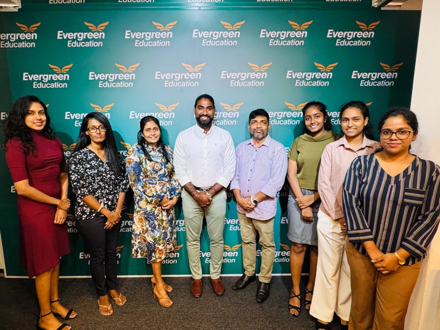 Visit of Mr. Ravi Thilakasiri - Southern Cross University, Australia